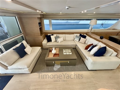 Custom Line Navetta 33 (2013) Timone Yachts