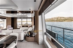 AZIMUT GRANDE 27M