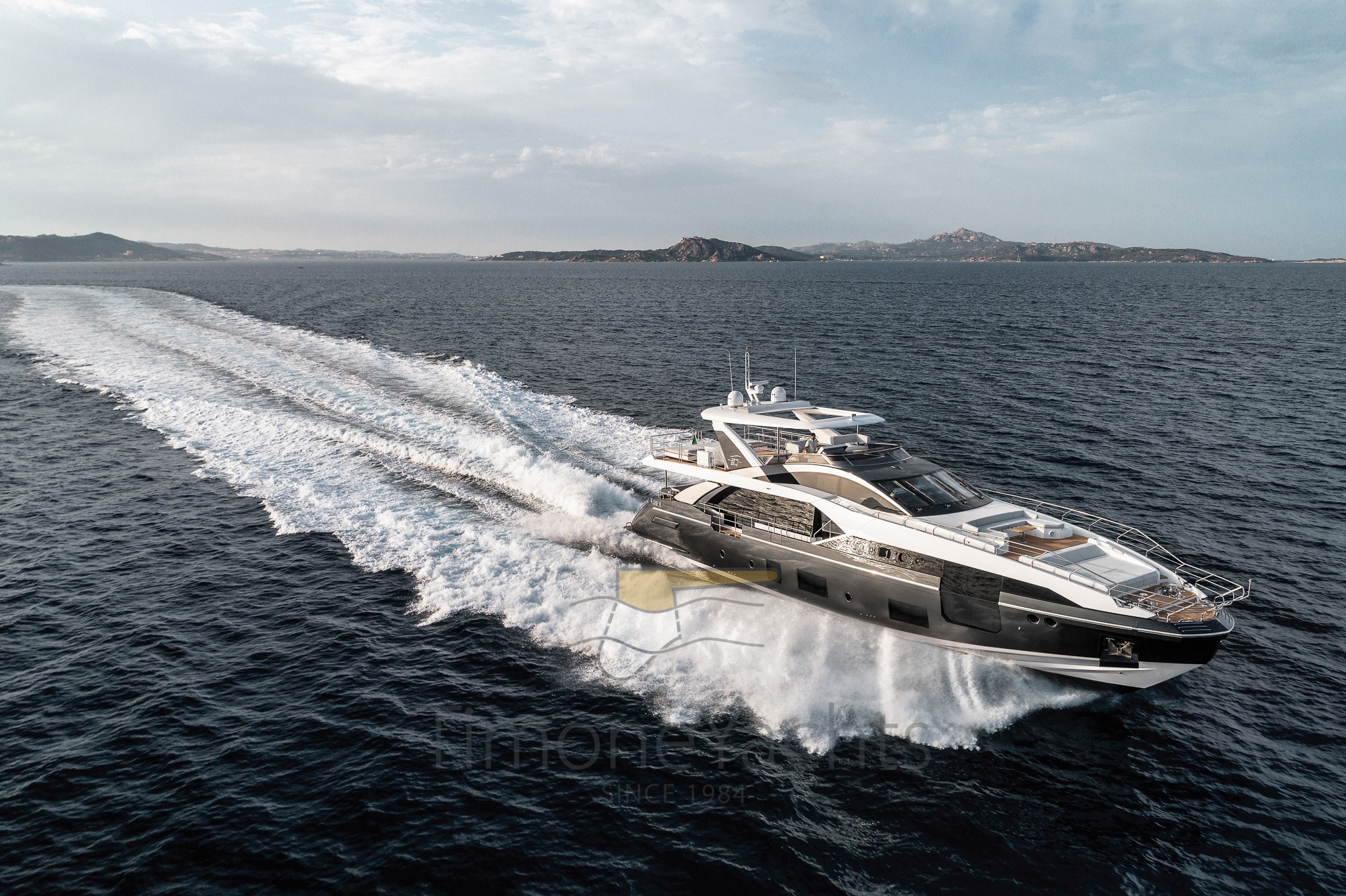 AZIMUT GRANDE 27M