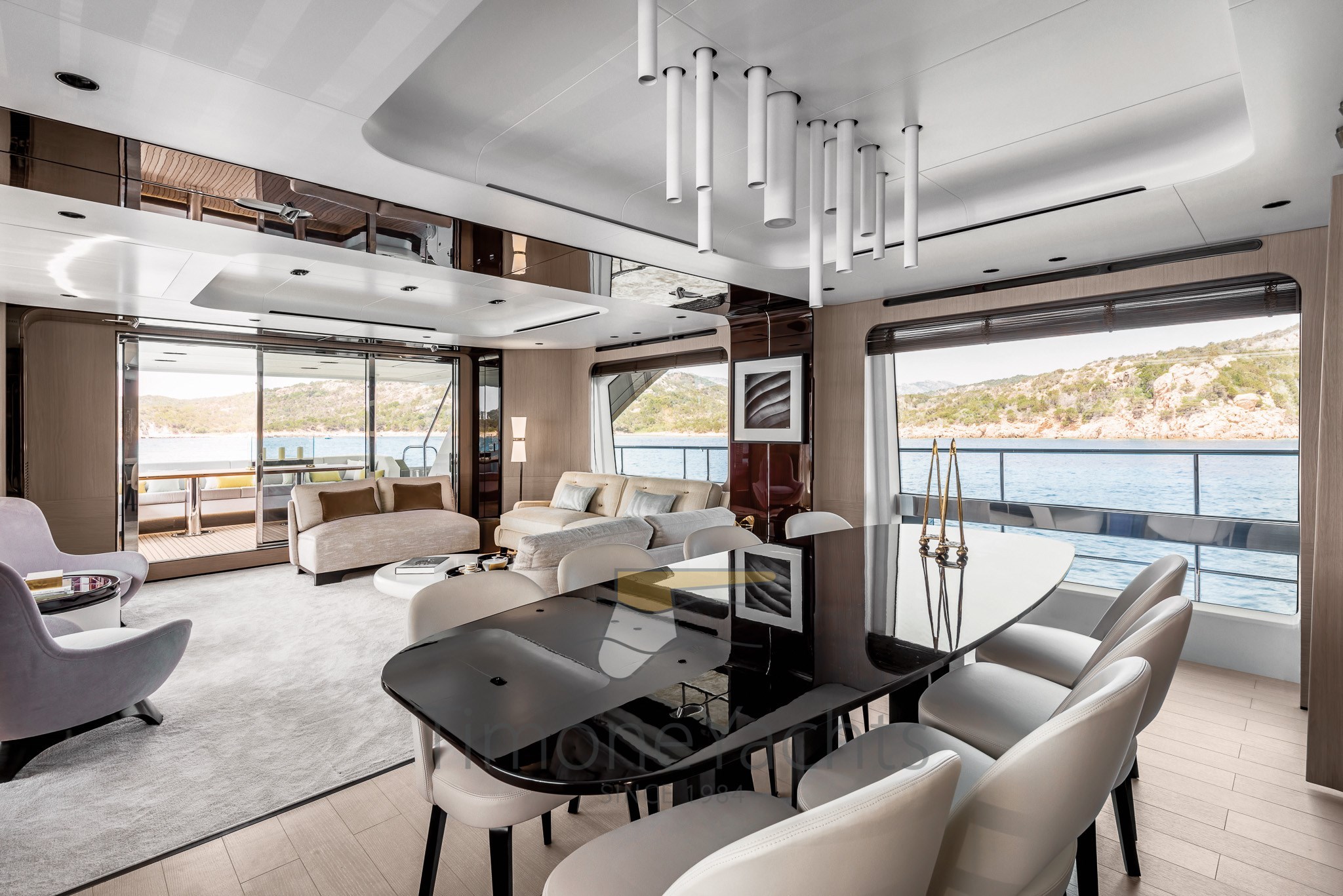 AZIMUT GRANDE 27M