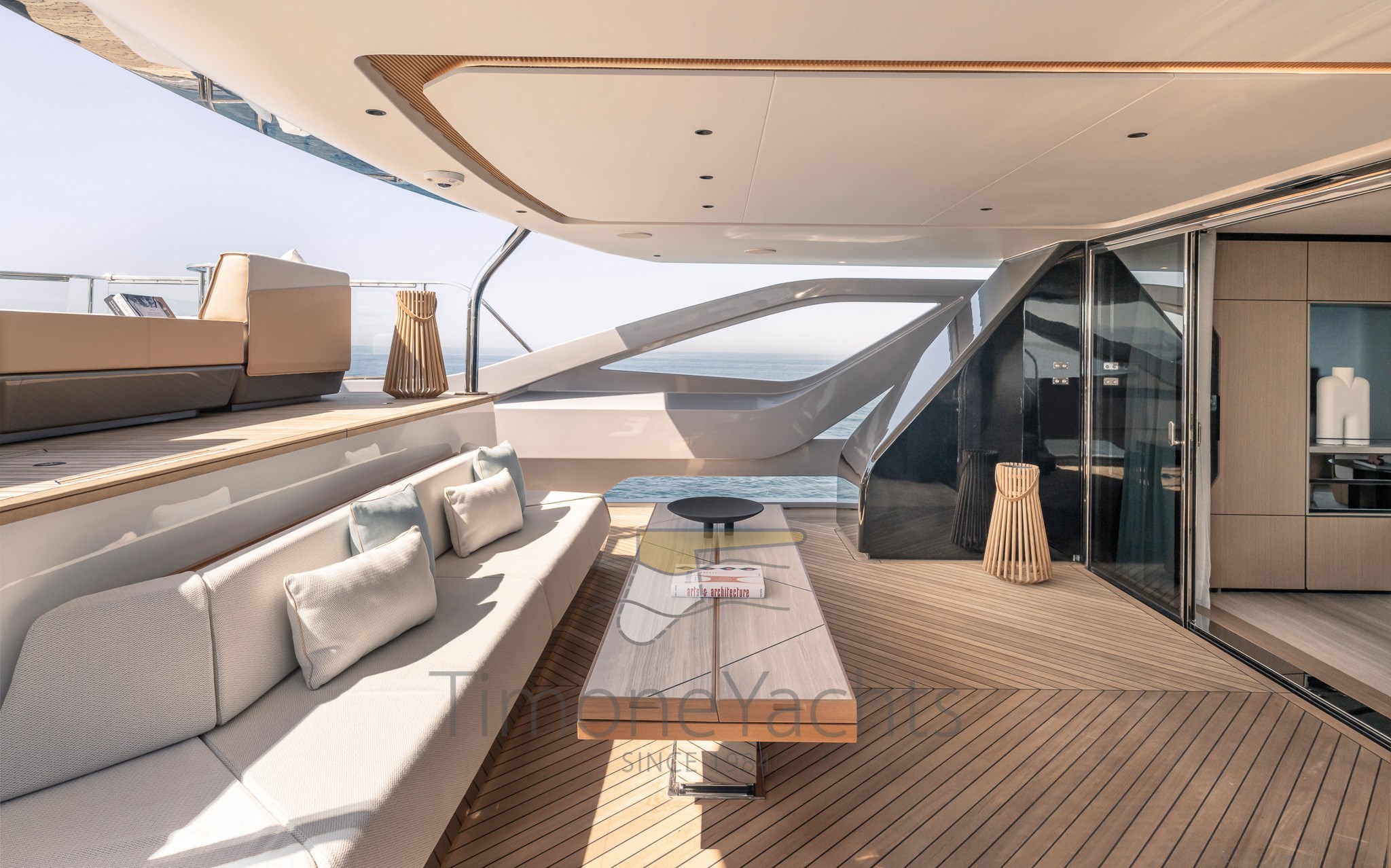 AZIMUT GRANDE TRIDECK 38M