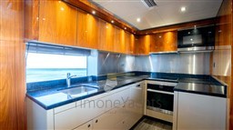Sunseeker 28M YACHT (2015)