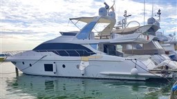 Azimut 66 Fly