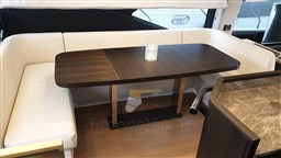 Azimut 66 Flybridge - Dinette Table