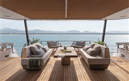 AZIMUT GRANDE 30M