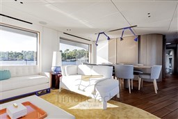 G26M Salon 3_Low res.jpg