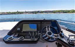 galeon-800-fly