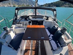 09