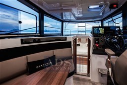 northman-trawler-1050-15