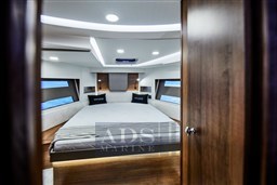 northman1050-trawler-16