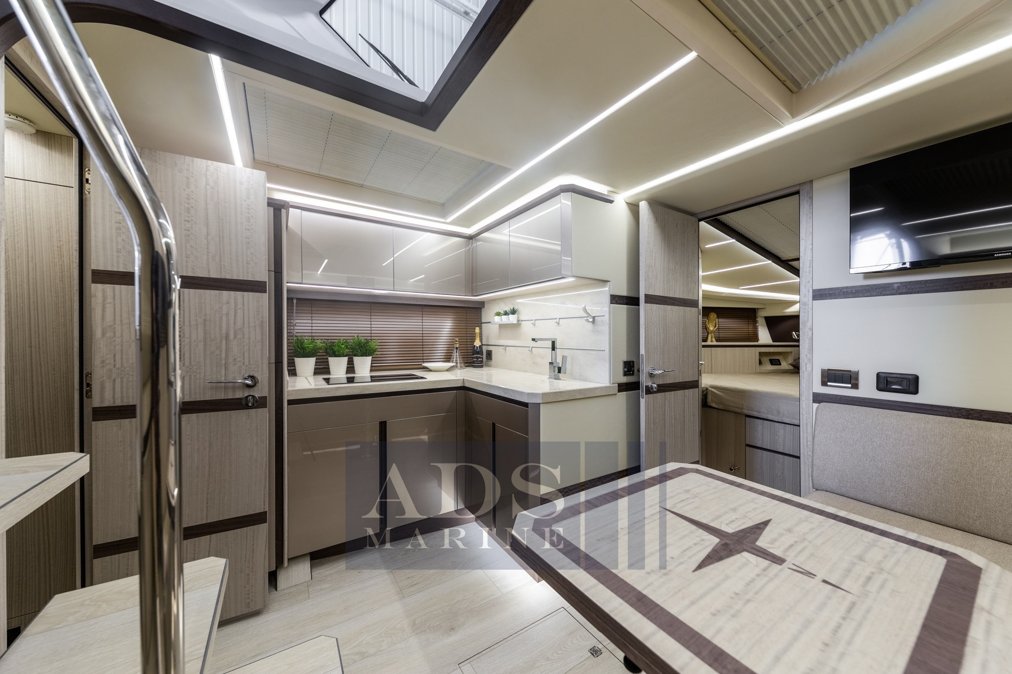 Galeon 405 int 15
