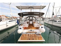 Bavaria_Cruiser-37_2023_1_44534422