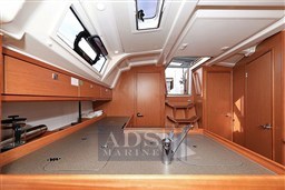 Bavaria_Cruiser-37_2023_10_44534563