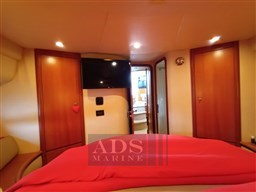 Azimut_EVOLUTION-42_2008_6