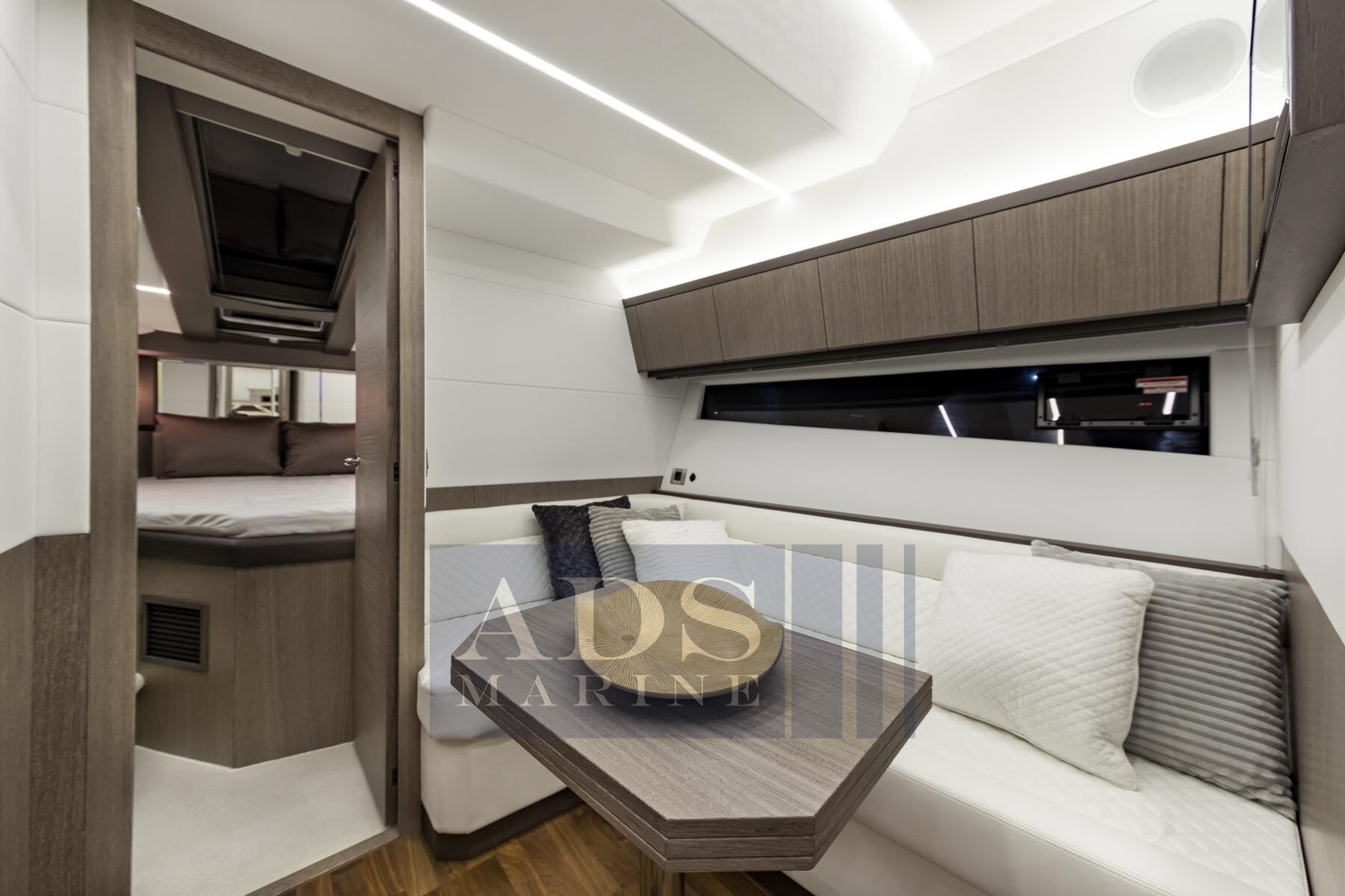 Galeon 425 HTS (10)