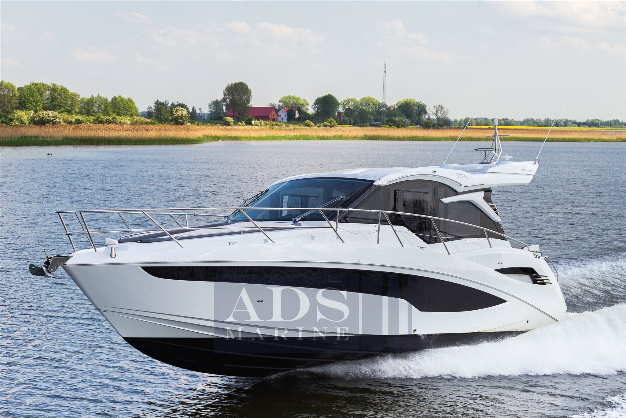 Galeon 425 HTS (1)