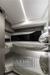 galeon-440-fly-14