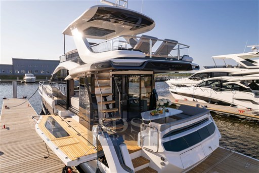galeon560fly-6