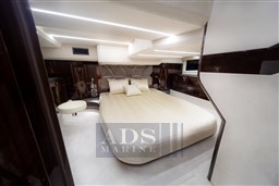 Galeon 410 int 07