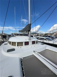 LAGOON 380 LOANO ESTERNO PRUA 