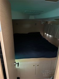 LAGOON 380 LOANO CABINA 