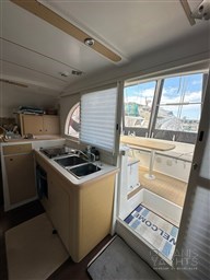 LAGOON 380 LOANO CUCINA 