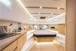 gc_PARDO_YACHTS_INTERIOR_2017_0015 copia (2)