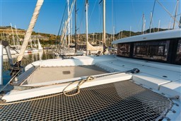 20251017_Oceanis Yachts_Lagoon 42 Starfox_024