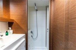 20251017_Oceanis Yachts_Lagoon 42 Starfox_010