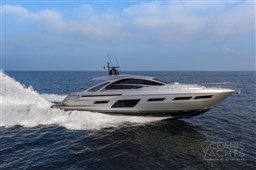 Pershing_7X_Cruising-0002_43054