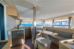 dinette Lagoon 42 