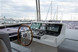 brochure 8