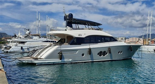 Monte Carlo Yachts Mcy 76 Fly