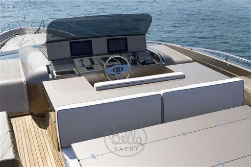 Helm 3 -Mathieu Gueudin - BELLA YACHT - Yacht for sale - yacht a vendre - motoryacht 