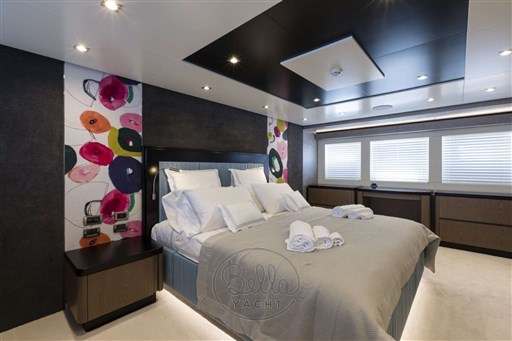 owner suite  - Interior - 1yachtforyou - Mathieu Gueudin - BELLA YACHT - Yacht for sale - yacht a vendre - motoryacht .jpg