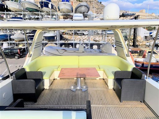 Canados 70 d'occasion a vendre Bella Yacht , Cannes, Antibes, Saint-Tropez, Monaco  (30)