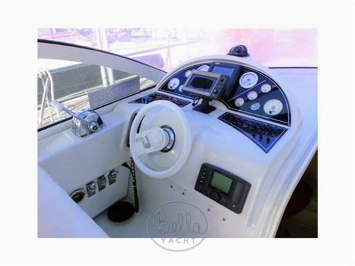 PERSHING 37 Yacht d'occasions a vendre, BELLA YACHT , Cannes,Antibes,Monaco, Saint-Tropez, France (5)