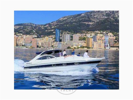 PERSHING 37 Yacht d'occasions a vendre, BELLA YACHT , Cannes,Antibes,Monaco, Saint-Tropez, France (2)