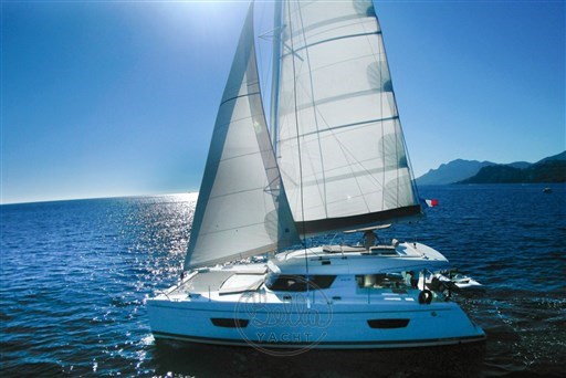 Helia 44 a vendre acheter -BELLA YACHT - catamaran occasion - pre owned catamaran- sailing