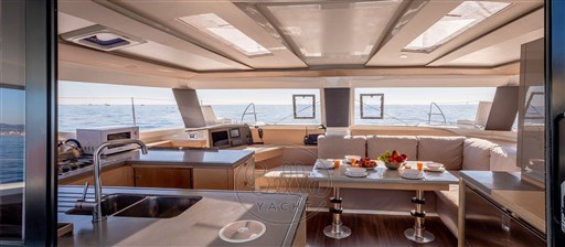 Helia 44 a vendre acheter -BELLA YACHT - catamaran occasion - pre owned catamaran- salon