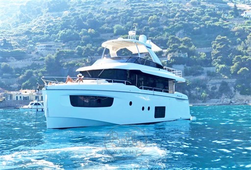 1- Navetta 52 - motoryacht - motorboat - bella yacht- mathieu Gueudin- 1yachtforyou -bateau à moteur  - occasion - a vendre - yacht à moteur - meilleurs yachts (18)