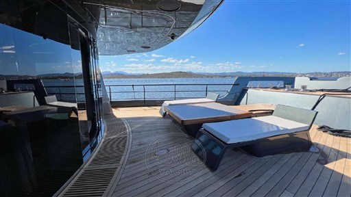 Maori 125 2022 yacht a vendre Bella Yacht Cannes Antibes Monaco Saint-tropez (6)