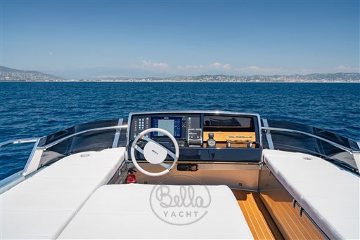 Riva Ribelle 66 d'occasion a vendre, Bella Yacht, Cannes, Antibes, Saint-Tropez, Monaco (15)