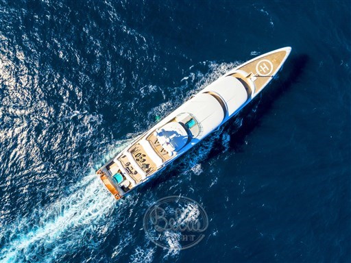 3, Birds'eye view -  Mathieu Gueudin - Yacht Broker - Yacht for sale - Bella Yacht - Cannes - Côte d'Azur - Monaco - Illusion Plus - MY