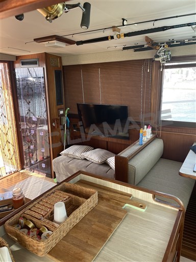 Hatteras 52 Conv (131)