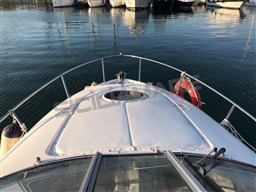 Regal 2665 Commodore (20)