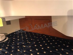 Regal 2665 Commodore (13)