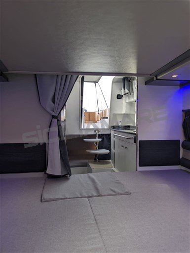 330wa - SIMILAR BOAT (13)
