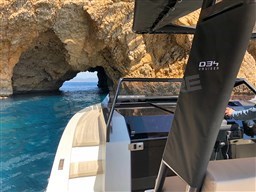 De Antonio Yachts_D34 Cruiser_06