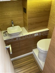 De Antonio D34 cruiser (16)